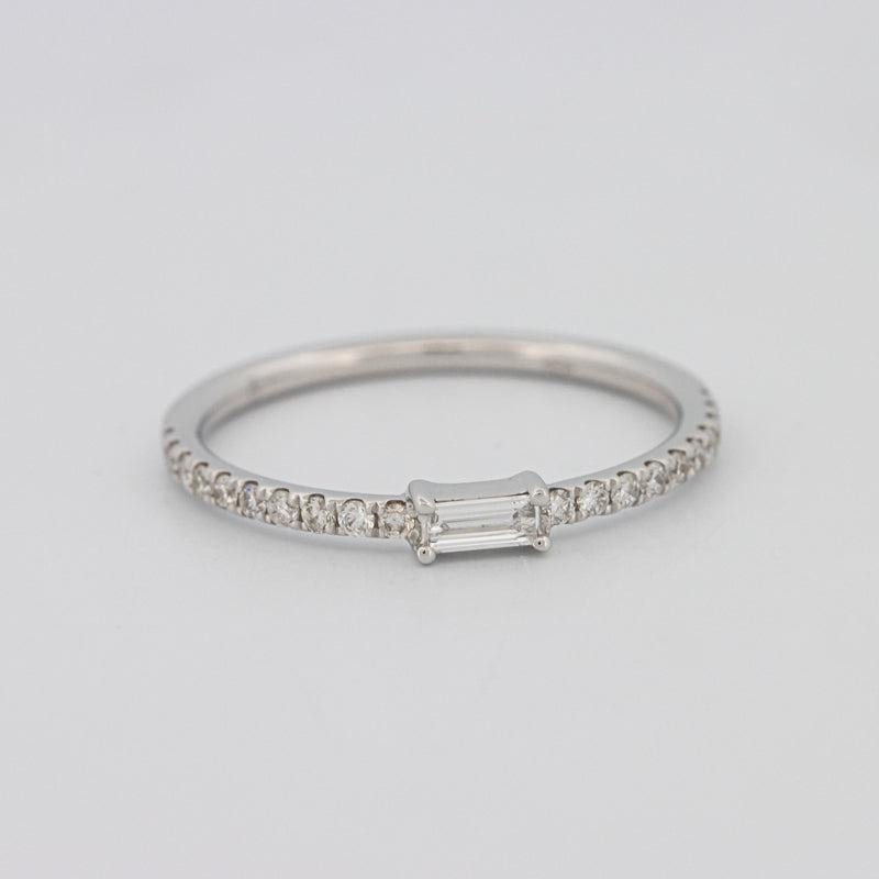 0.20 CT Horizontal Baguette Solitaire Pavé Ring (small) - ZIZOV DIAMONDS