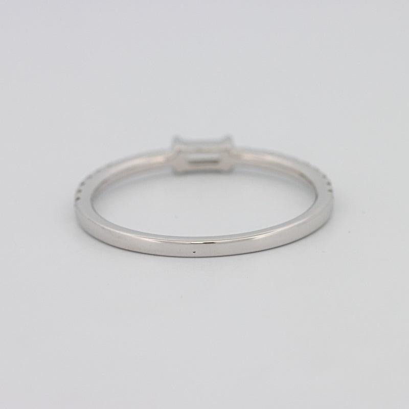 0.20 CT Horizontal Baguette Solitaire Pavé Ring (small) - ZIZOV DIAMONDS
