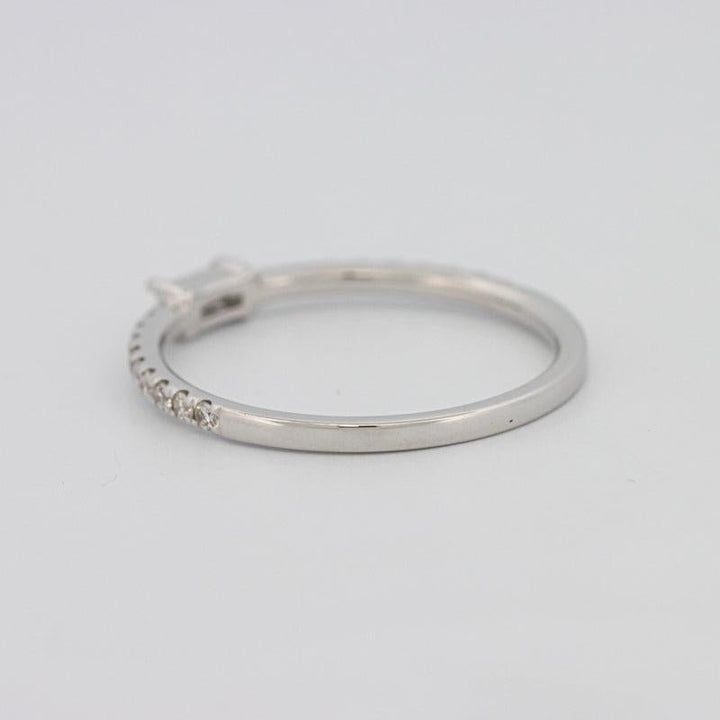 0.20 CT Horizontal Baguette Solitaire Pavé Ring (small) - ZIZOV DIAMONDS