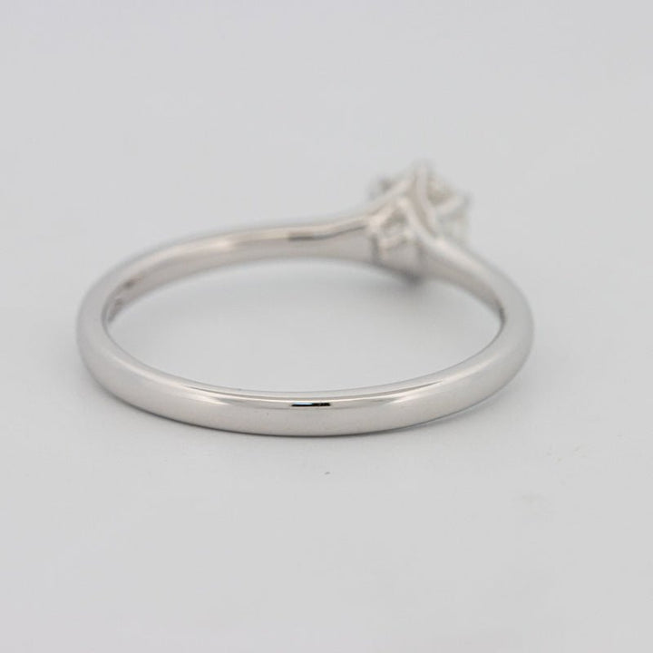 0.28 CT Classic Round Solitaire Ring - ZIZOV DIAMONDS