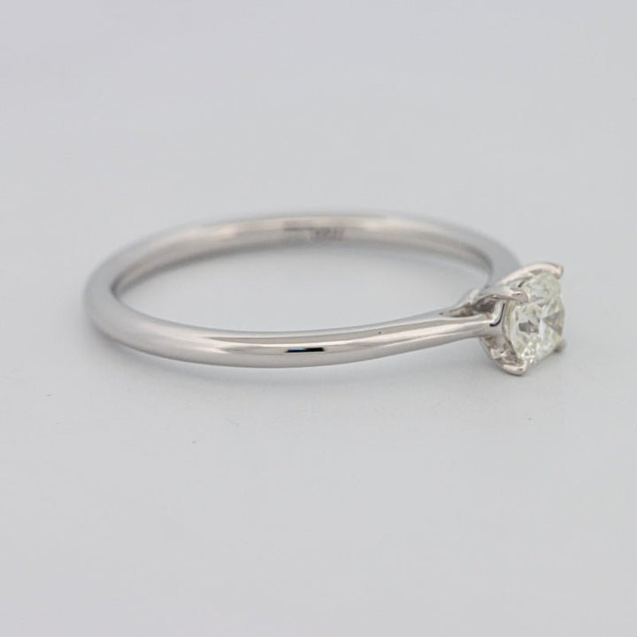 0.30 CT Classic Square Radiant Solitaire Ring - ZIZOV DIAMONDS