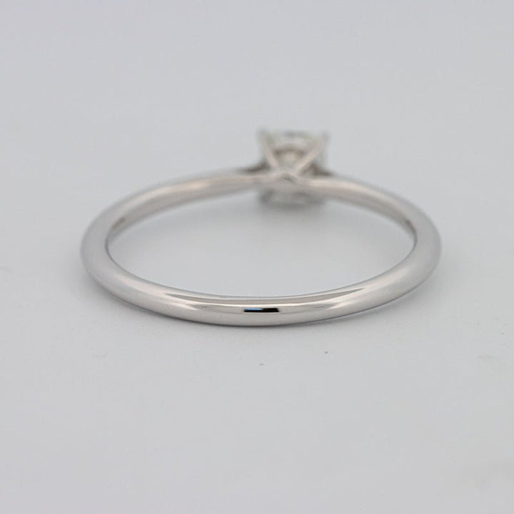 0.30 CT Classic Square Radiant Solitaire Ring - ZIZOV DIAMONDS