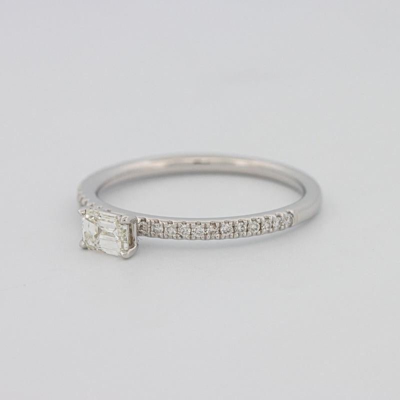 0.30 CT Horizontal Emerald Solitaire Pavé Ring - ZIZOV DIAMONDS