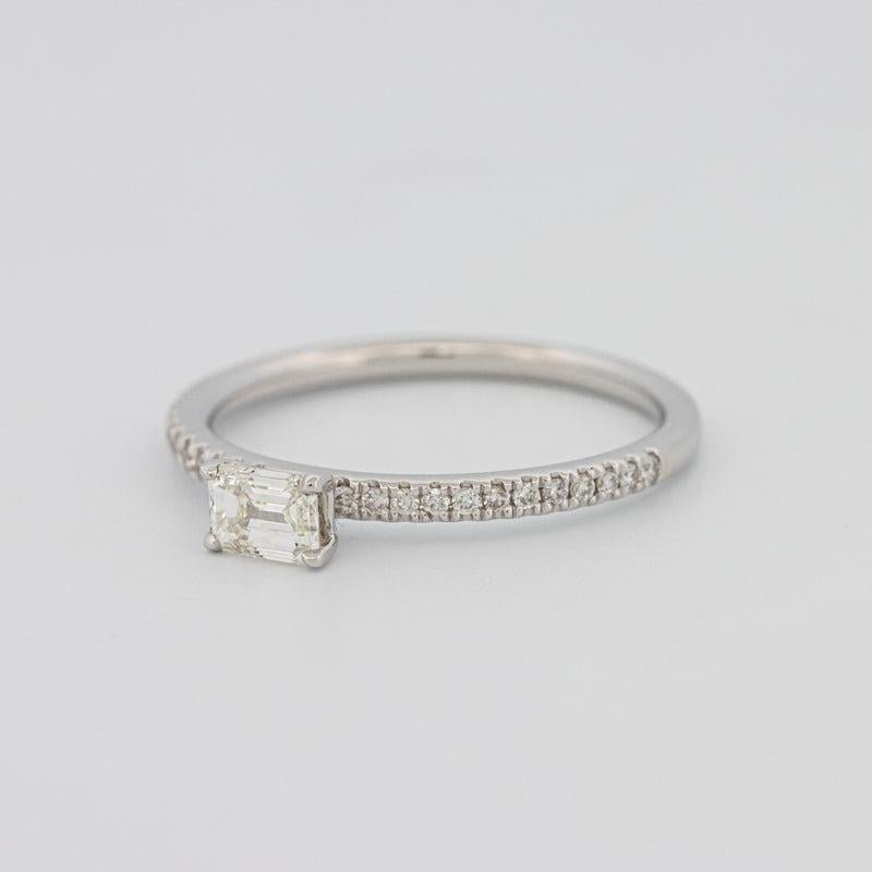 0.30 CT Horizontal Emerald Solitaire Pavé Ring - ZIZOV DIAMONDS