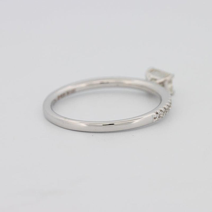 0.30 CT Horizontal Emerald Solitaire Pavé Ring - ZIZOV DIAMONDS