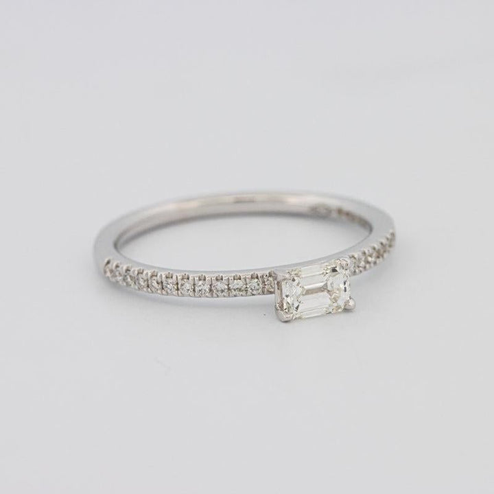 0.30 CT Horizontal Emerald Solitaire Pavé Ring - ZIZOV DIAMONDS