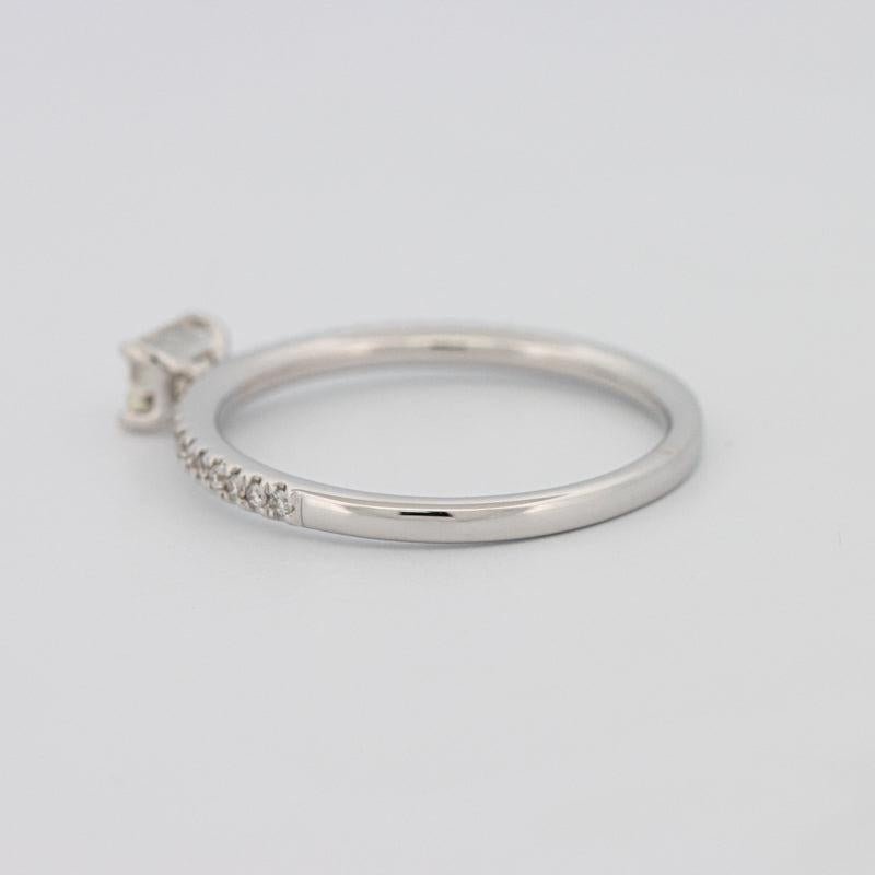 0.30 CT Horizontal Emerald Solitaire Pavé Ring - ZIZOV DIAMONDS