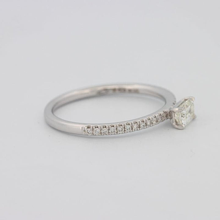 0.30 CT Horizontal Emerald Solitaire Pavé Ring - ZIZOV DIAMONDS