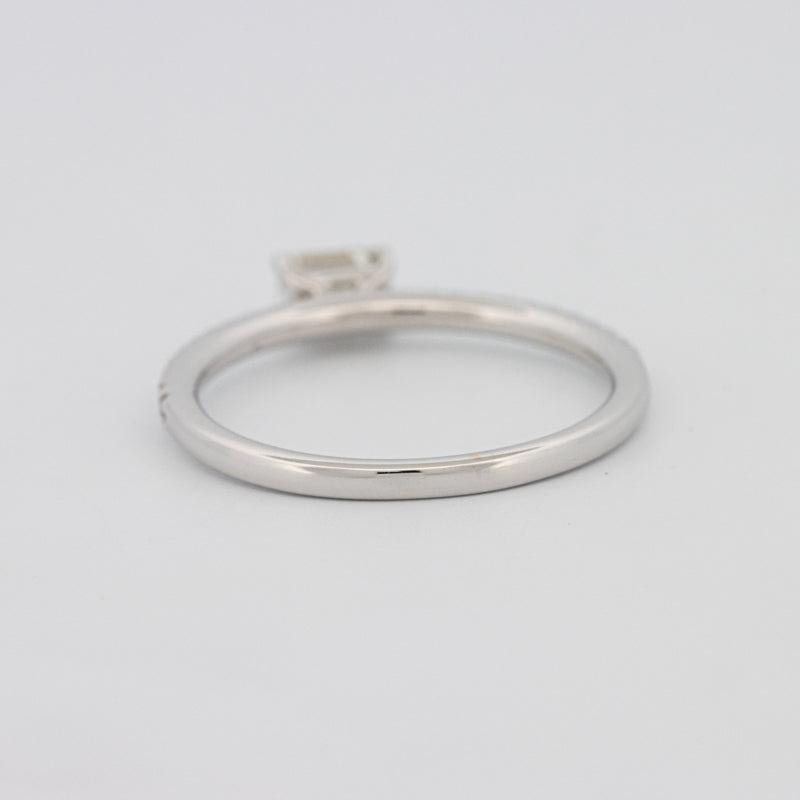 0.30 CT Horizontal Emerald Solitaire Pavé Ring - ZIZOV DIAMONDS