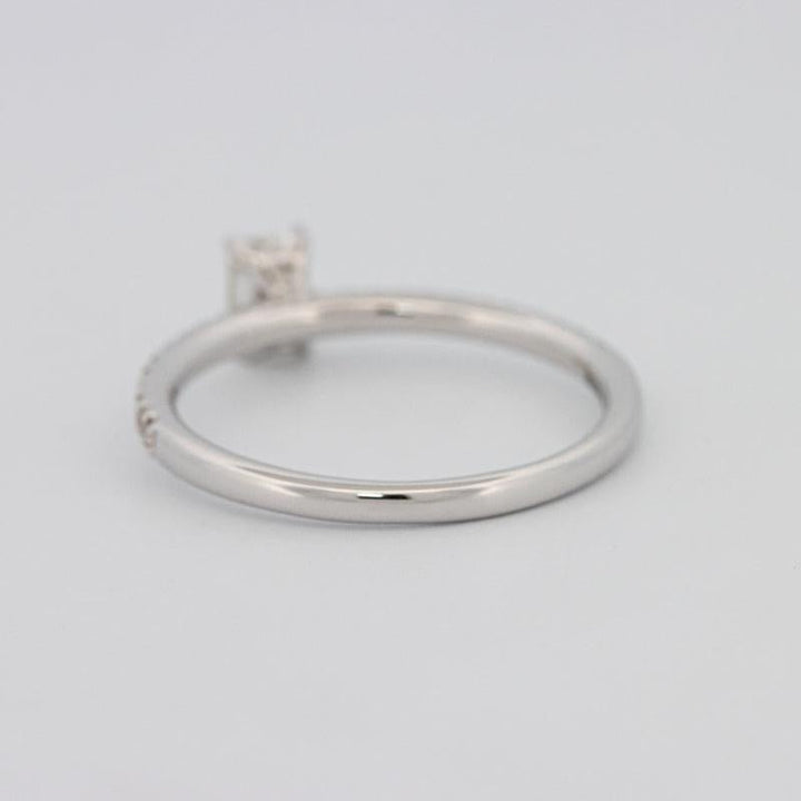 0.37 CT Emerald Solitaire Pavé Ring - ZIZOV DIAMONDS