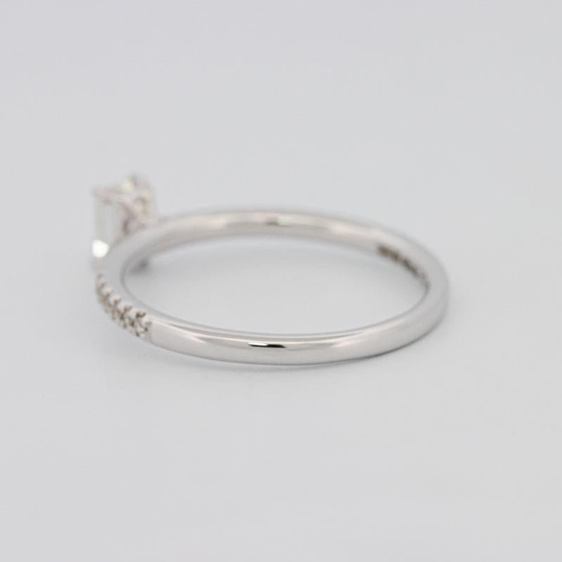 0.37 CT Emerald Solitaire Pavé Ring - ZIZOV DIAMONDS