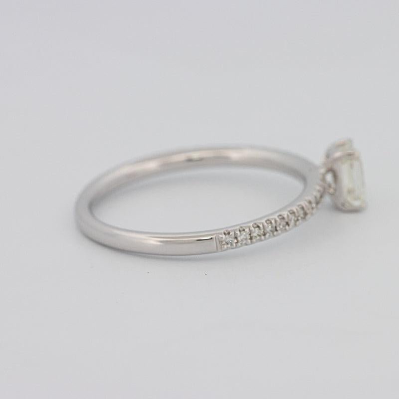 0.37 CT Emerald Solitaire Pavé Ring - ZIZOV DIAMONDS