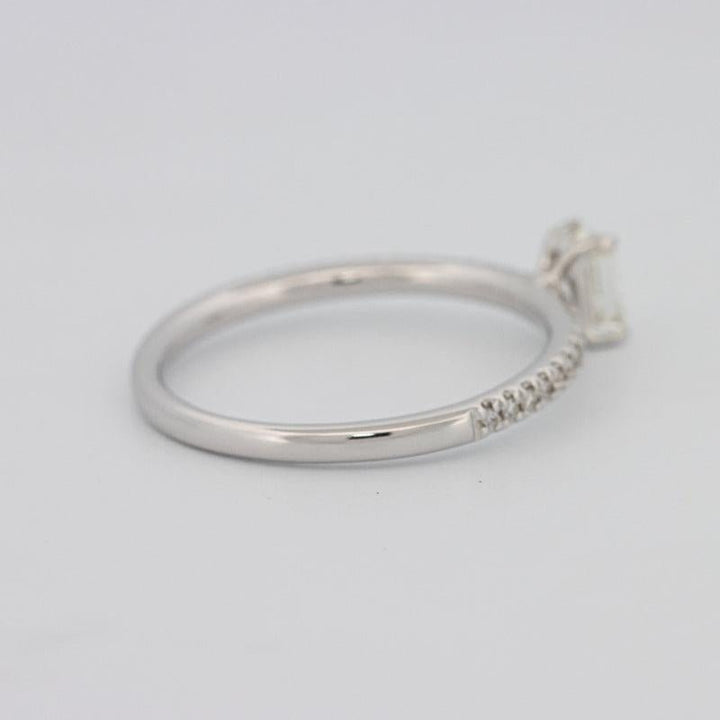 0.37 CT Emerald Solitaire Pavé Ring - ZIZOV DIAMONDS