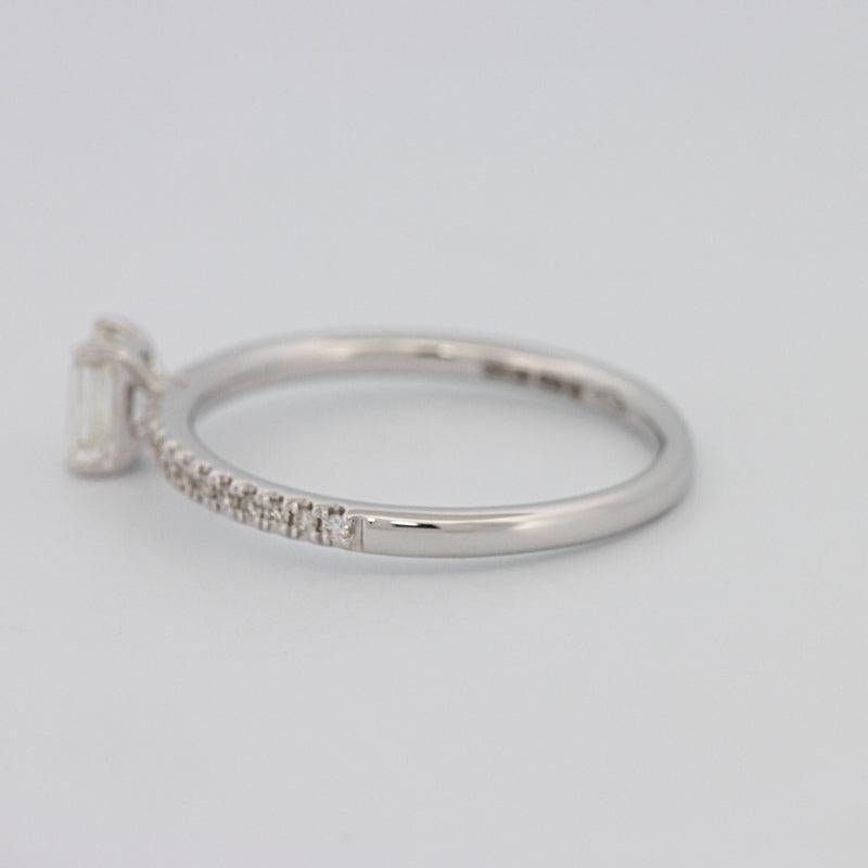 0.37 CT Emerald Solitaire Pavé Ring - ZIZOV DIAMONDS