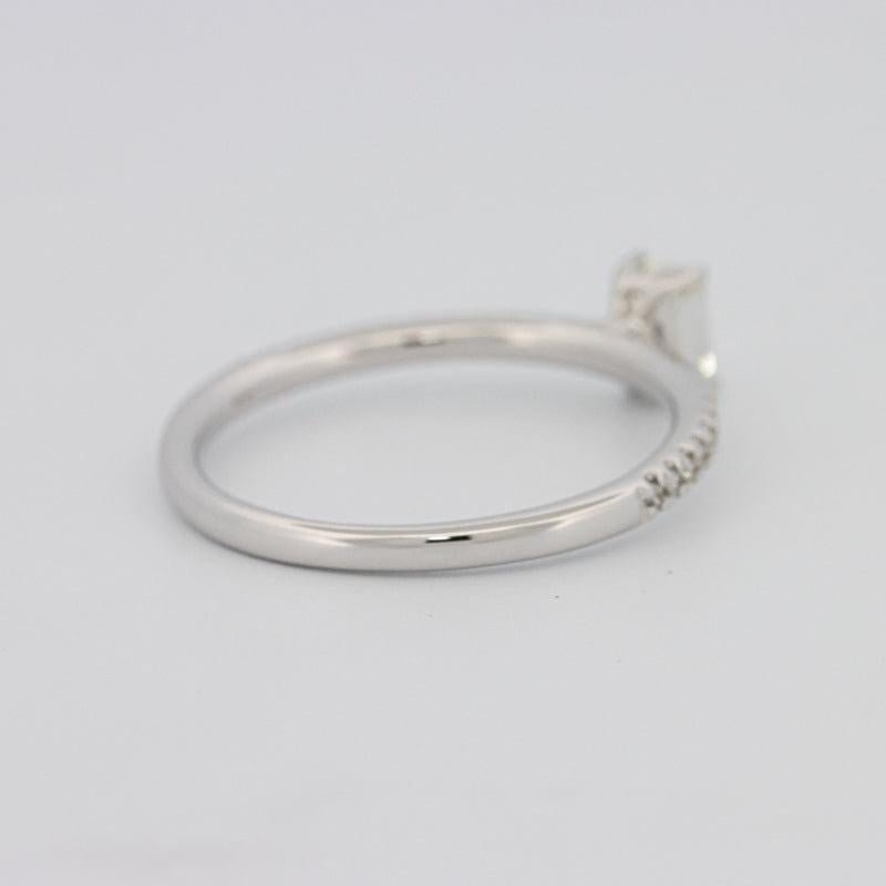 0.37 CT Emerald Solitaire Pavé Ring - ZIZOV DIAMONDS