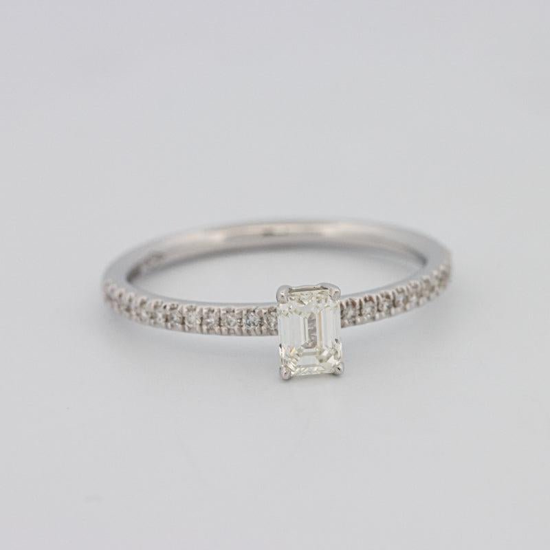 0.37 CT Emerald Solitaire Pavé Ring - ZIZOV DIAMONDS