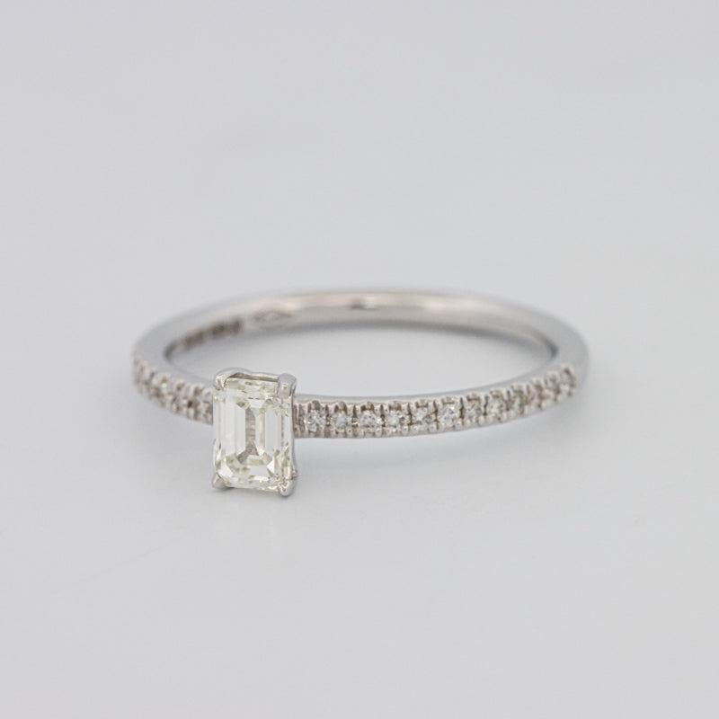 0.37 CT Emerald Solitaire Pavé Ring - ZIZOV DIAMONDS