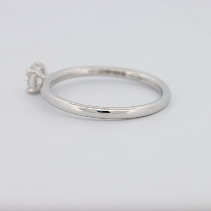 0.40 CT Classic Round Solitaire Ring - ZIZOV DIAMONDS