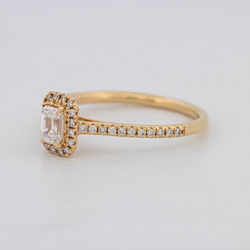 0.40 CT Emerald Cut Halo Solitaire - ZIZOV DIAMONDS