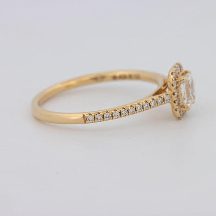 0.40 CT Emerald Cut Halo Solitaire - ZIZOV DIAMONDS