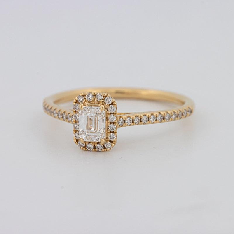 0.40 CT Emerald Cut Halo Solitaire - ZIZOV DIAMONDS