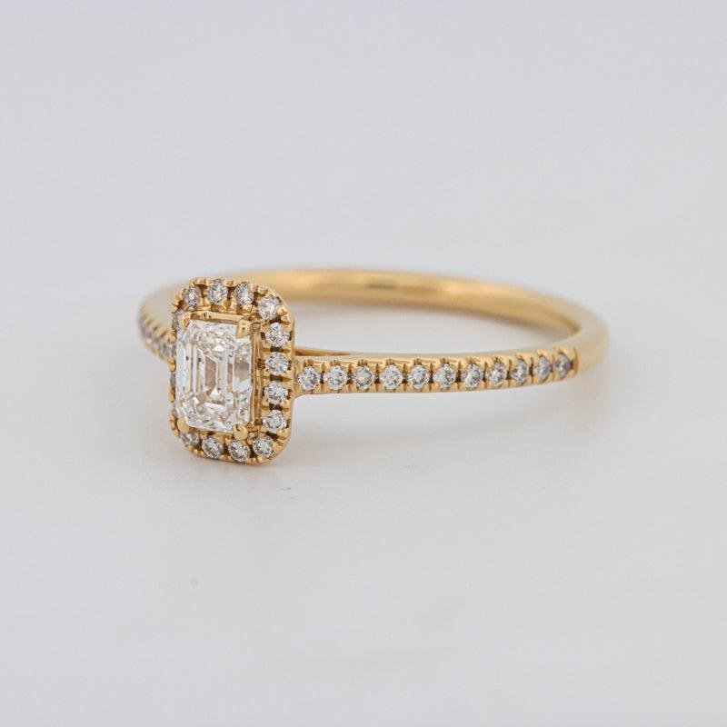 0.40 CT Emerald Cut Halo Solitaire - ZIZOV DIAMONDS