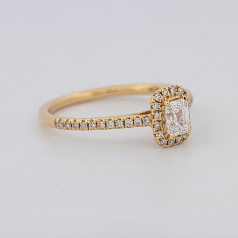 0.40 CT Emerald Cut Halo Solitaire - ZIZOV DIAMONDS