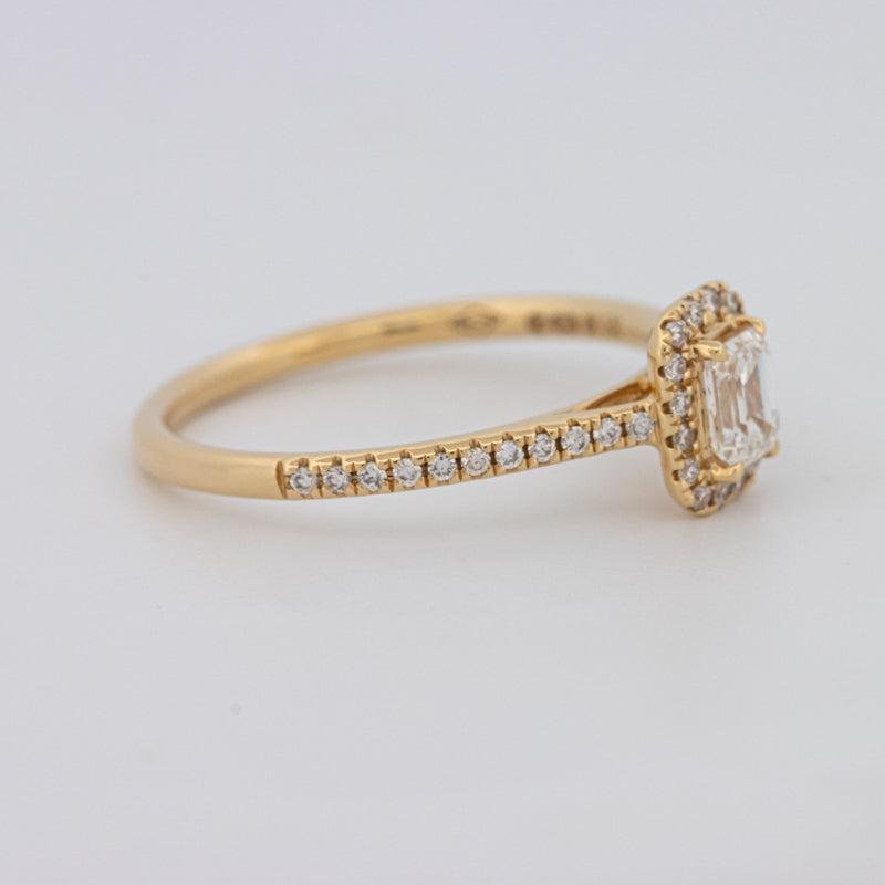 0.40 CT Emerald Cut Halo Solitaire - ZIZOV DIAMONDS