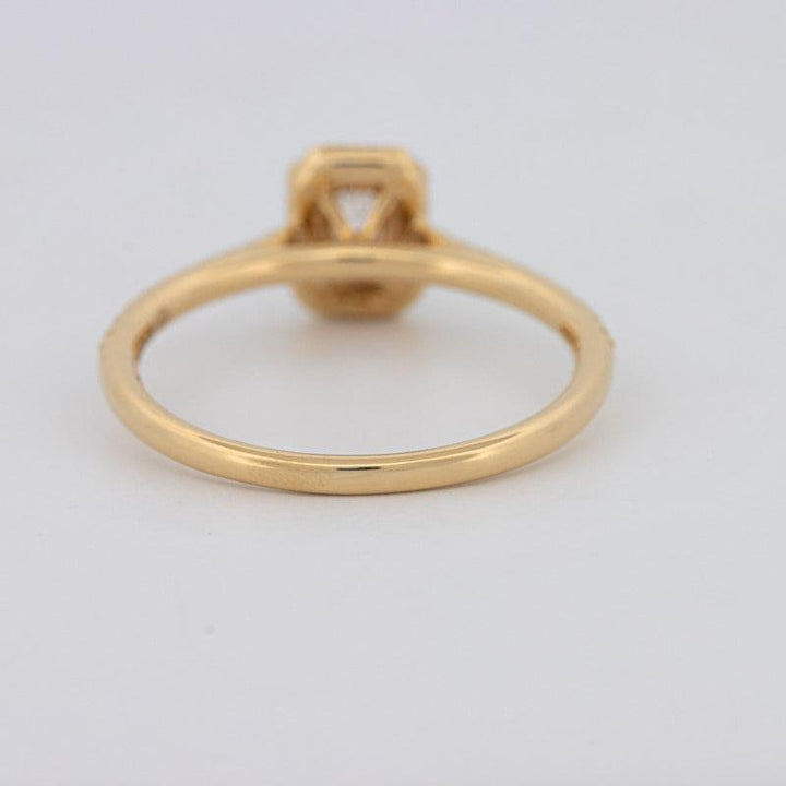 0.40 CT Emerald Cut Halo Solitaire - ZIZOV DIAMONDS