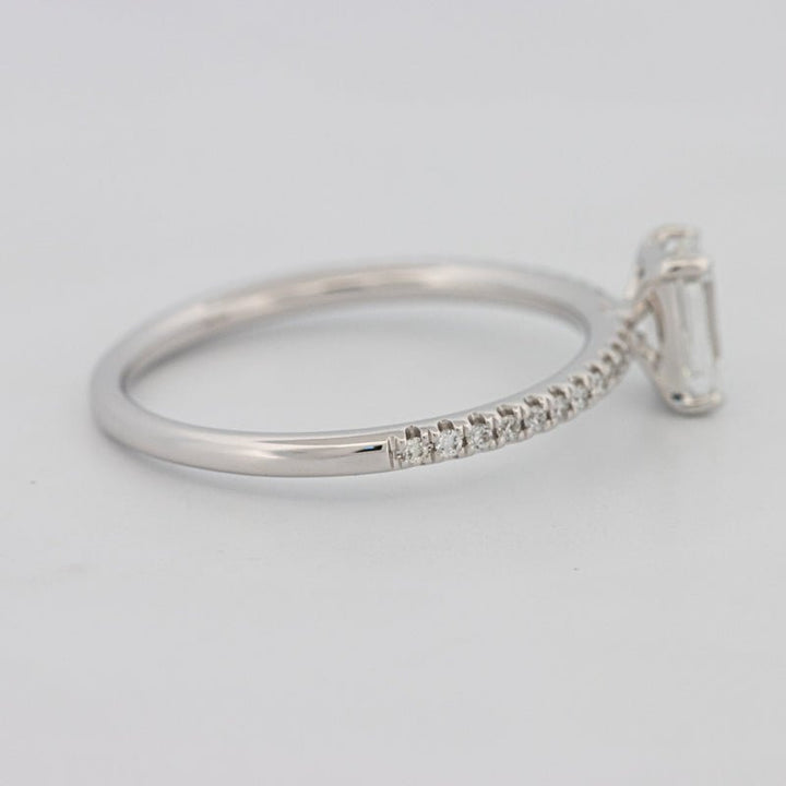 0.50 CT Emerald Solitaire Pavé Ring - ZIZOV DIAMONDS