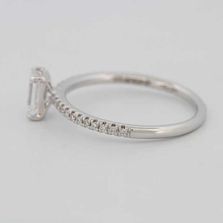 0.50 CT Emerald Solitaire Pavé Ring - ZIZOV DIAMONDS