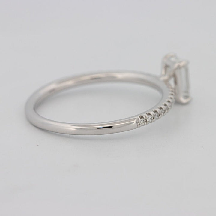 0.50 CT Emerald Solitaire Pavé Ring - ZIZOV DIAMONDS