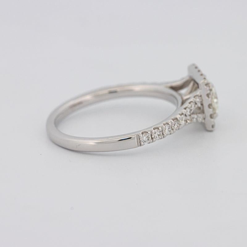 0.50 CT Square Radiant Halo Diamond ring - ZIZOV DIAMONDS