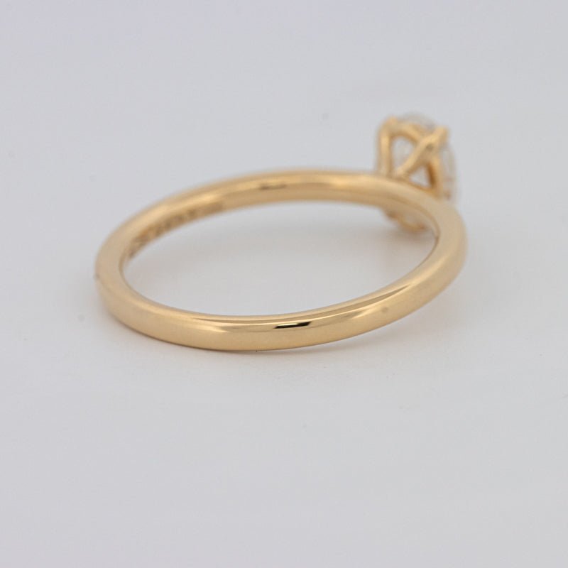 0.70 CT Classic Oval Cut Solitaire - ZIZOV DIAMONDS