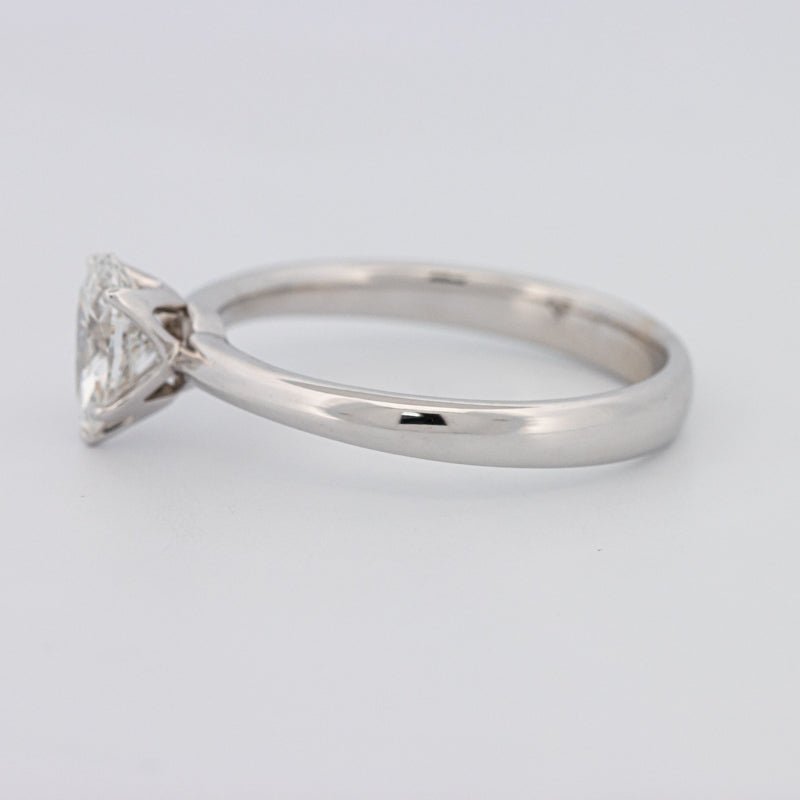 0.70 CT Classic Pear - shape Solitaire - ZIZOV DIAMONDS