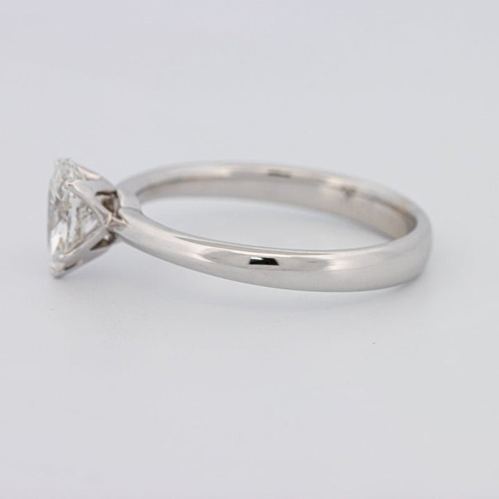 0.70 CT Classic Pear - shape Solitaire - ZIZOV DIAMONDS