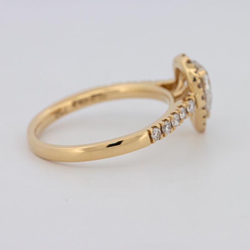 0.75 CT Pearshape Halo Solitaire - ZIZOV DIAMONDS