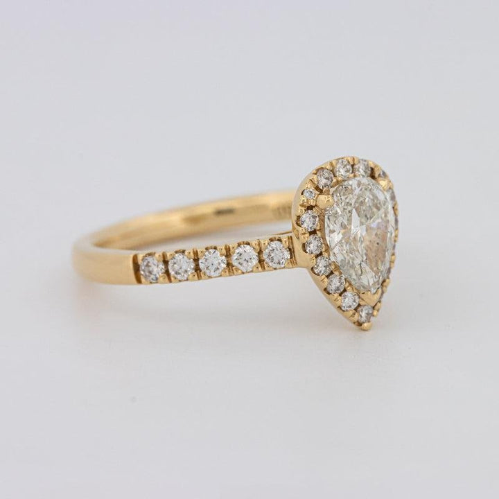 0.75 CT Pearshape Halo Solitaire - ZIZOV DIAMONDS