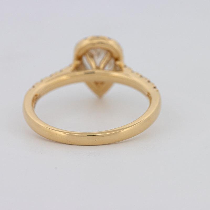 0.75 CT Pearshape Halo Solitaire - ZIZOV DIAMONDS