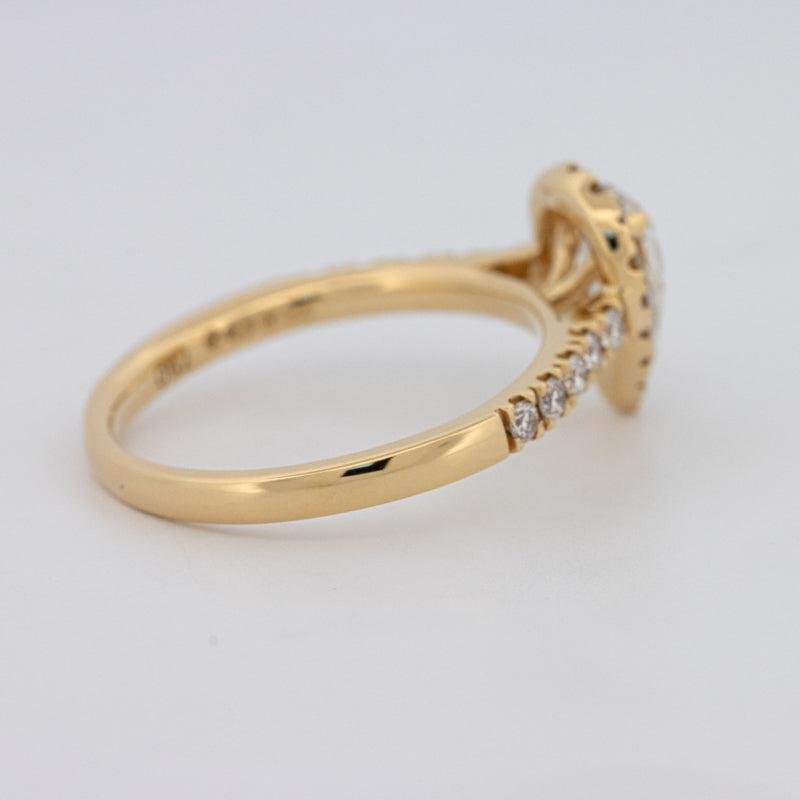 0.75 CT Pearshape Halo Solitaire - ZIZOV DIAMONDS