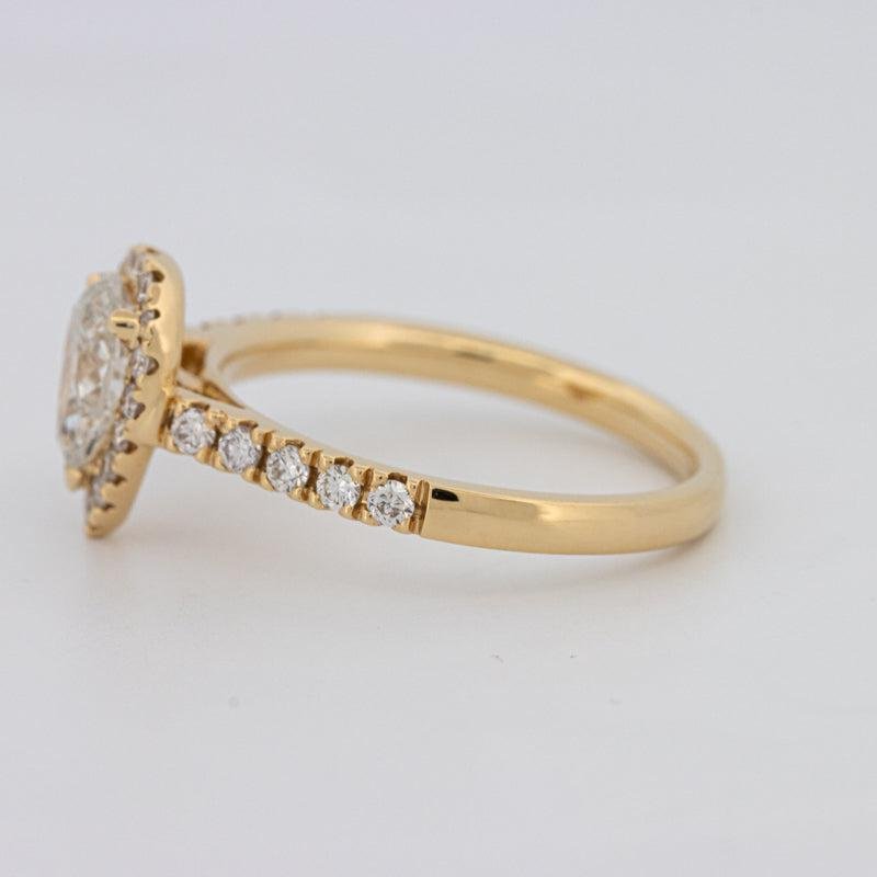 0.75 CT Pearshape Halo Solitaire - ZIZOV DIAMONDS