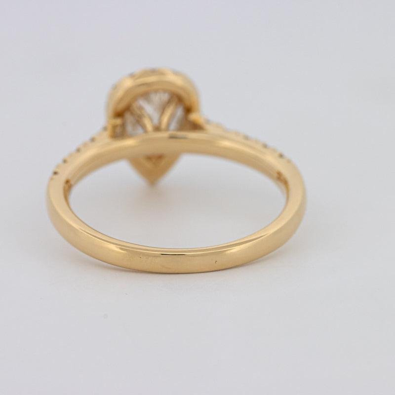 0.75 CT Pearshape Halo Solitaire - ZIZOV DIAMONDS