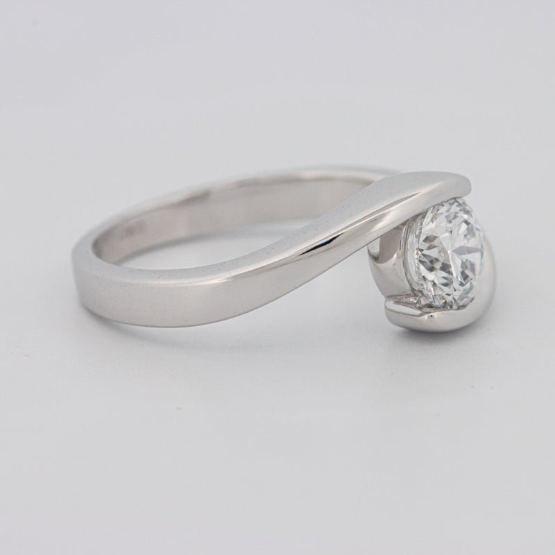 0.85 CT "Single Twist" Ring (LG) - ZIZOV DIAMONDS