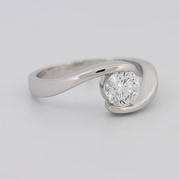0.85 CT "Single Twist" Ring (LG) - ZIZOV DIAMONDS