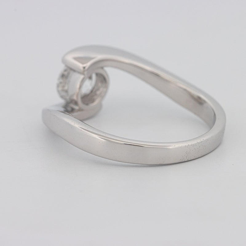 0.85 CT "Single Twist" Ring (LG) - ZIZOV DIAMONDS