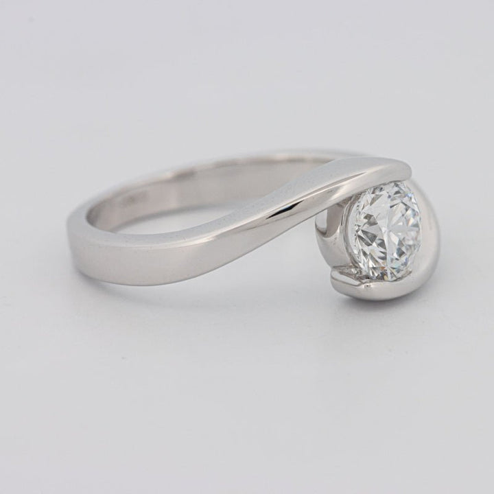 0.85 CT "Single Twist" Ring (LG) - ZIZOV DIAMONDS