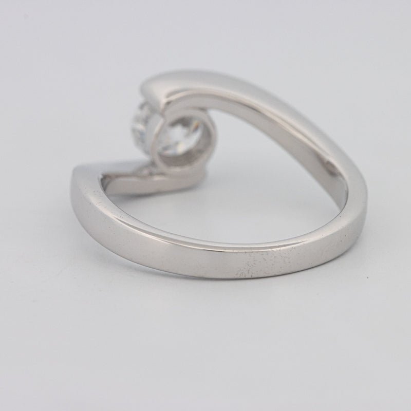 0.85 CT "Single Twist" Ring (LG) - ZIZOV DIAMONDS