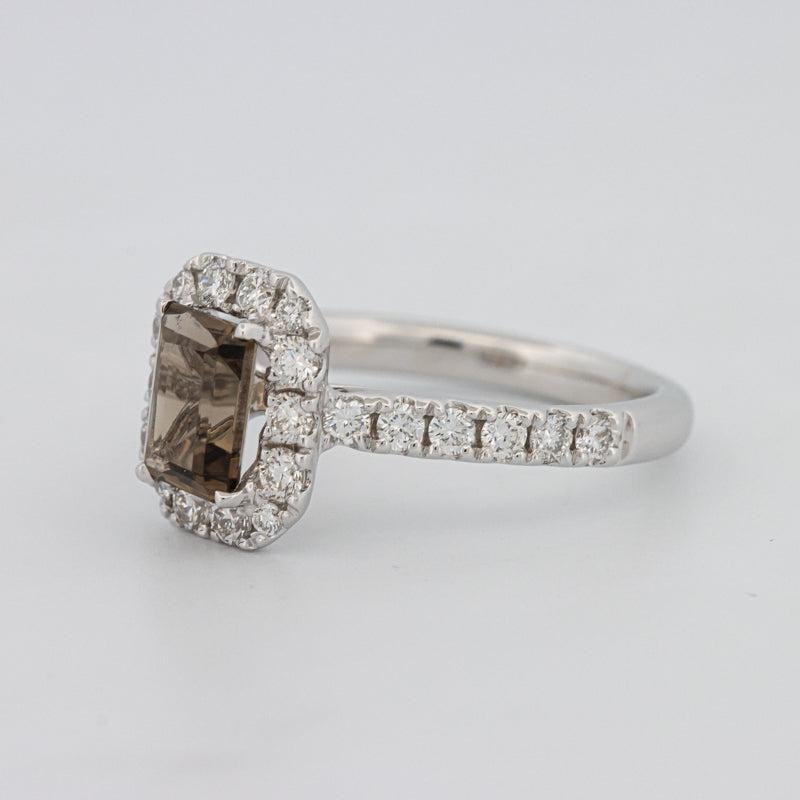 0.90 CT Emerald Quartz Flumé Halo Ring - ZIZOV DIAMONDS