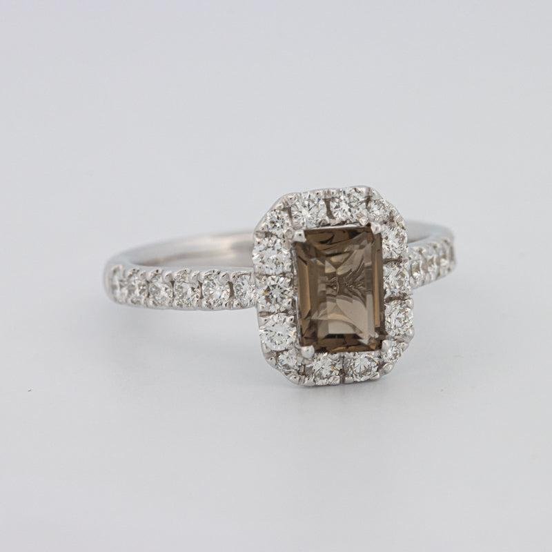 0.90 CT Emerald Quartz Flumé Halo Ring - ZIZOV DIAMONDS