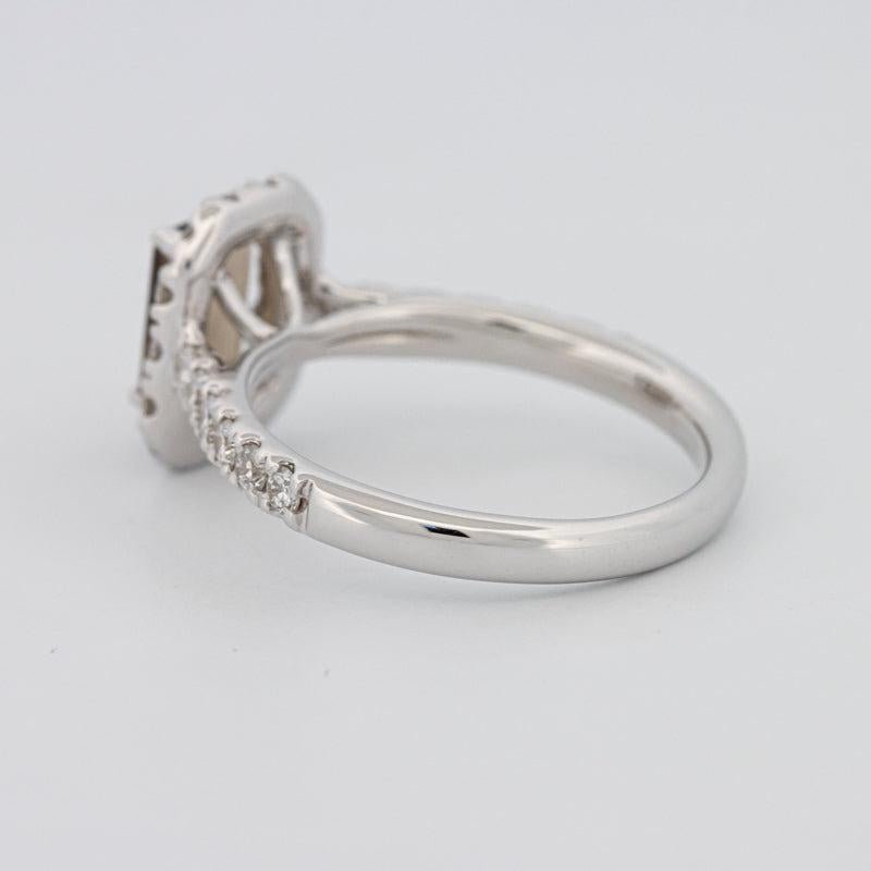 0.90 CT Emerald Quartz Flumé Halo Ring - ZIZOV DIAMONDS